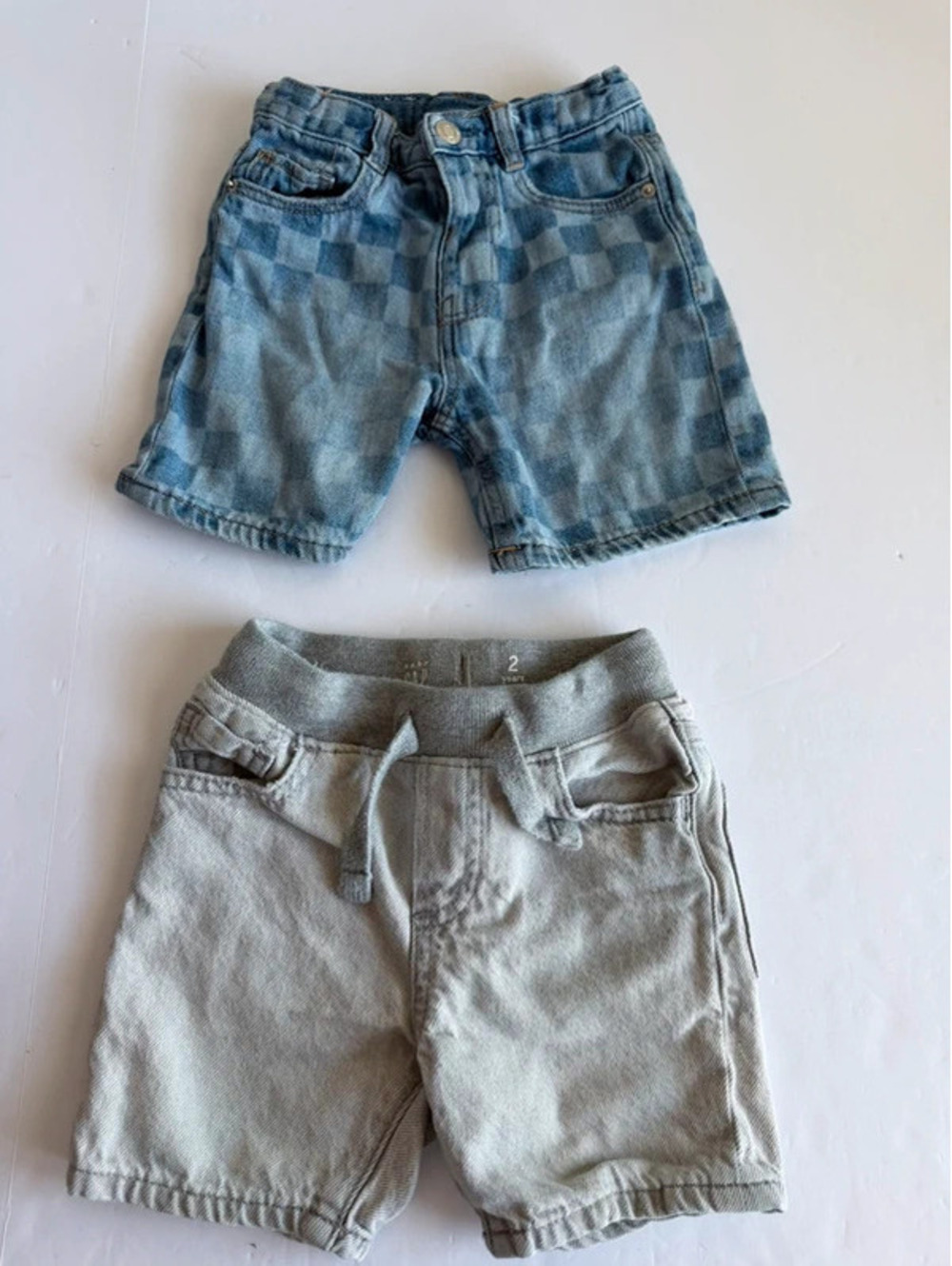 Toddler Boys Size 2T Zara & Baby Gap Casual Shorts Bundle